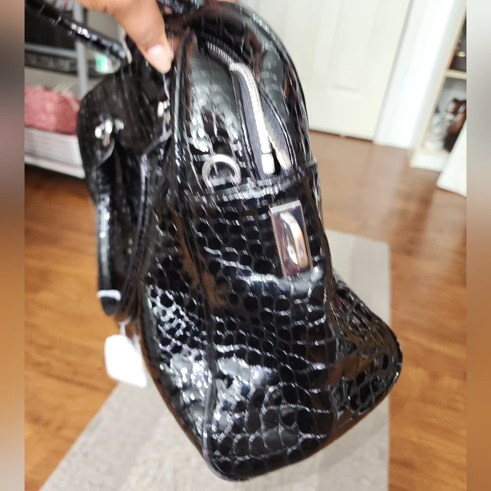 MICHAEL MICHAEL KORS Joan Patent Leather Satchel good condition